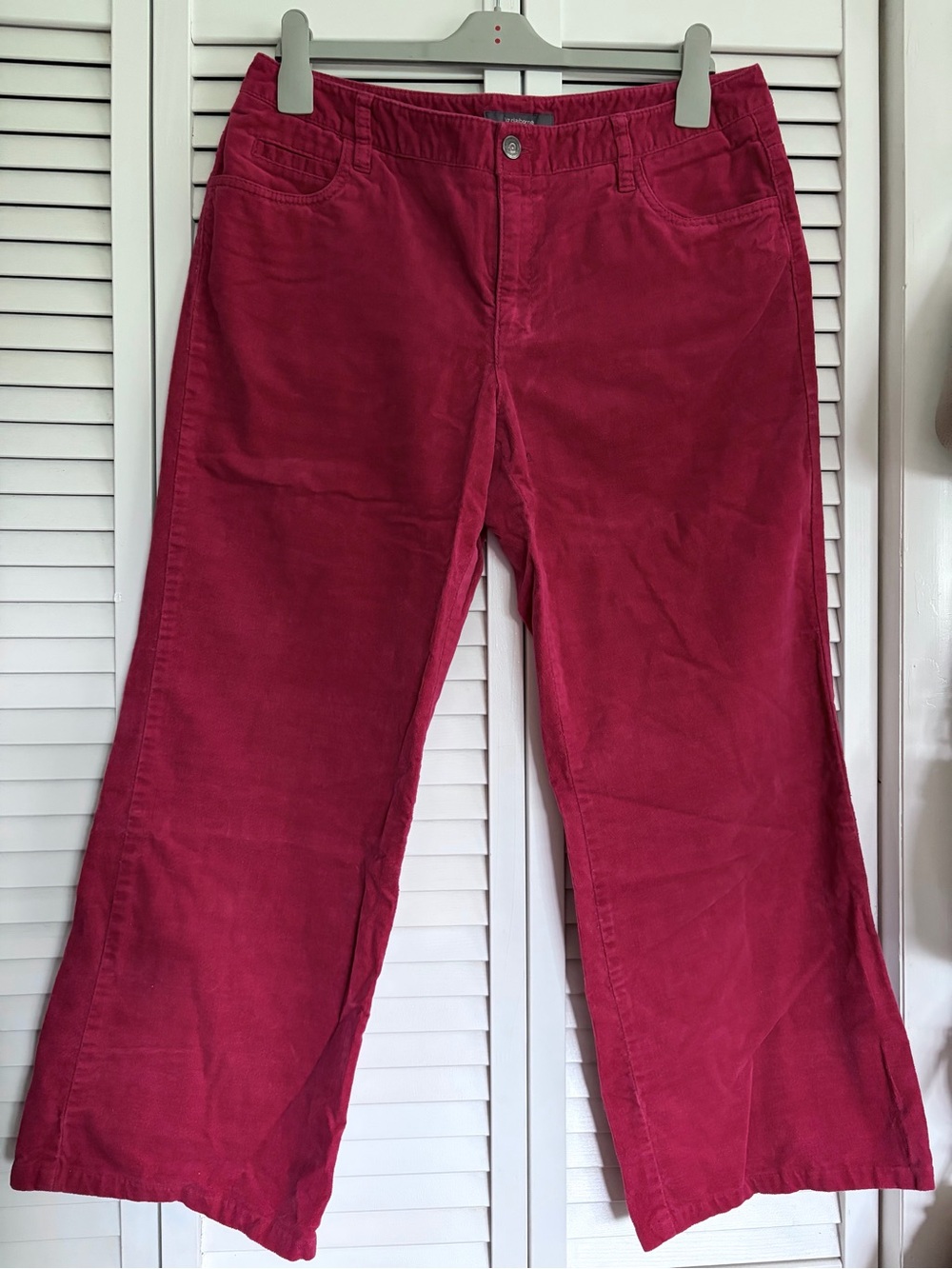 Liz Claiborne Corduroy Pants in Berry Red